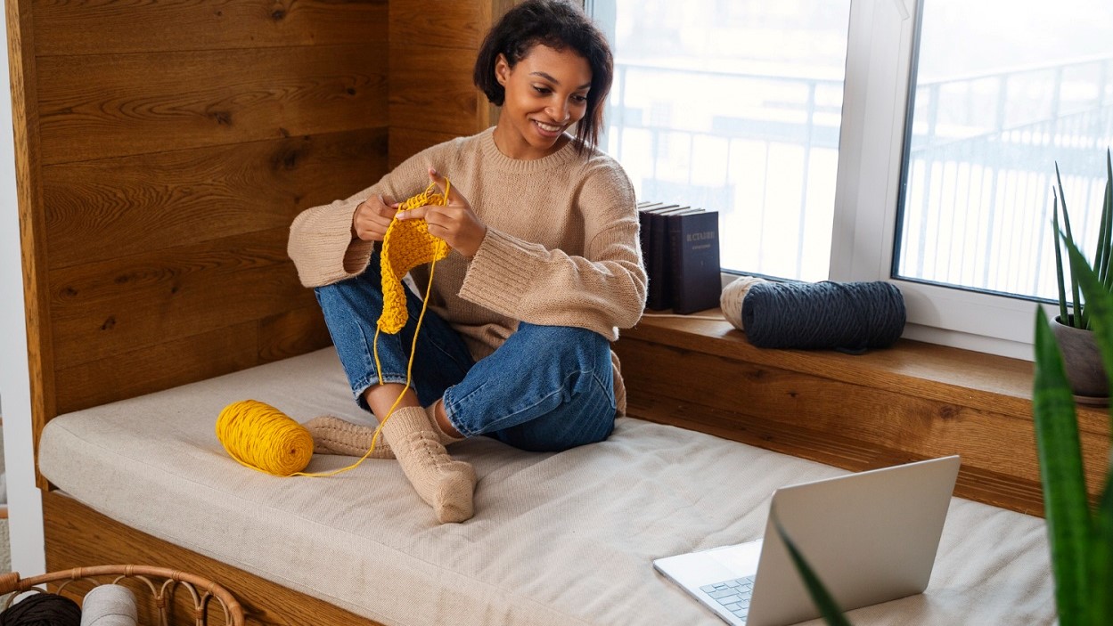 Things to Do Alone at Home When You're Bored - Femivox.com
